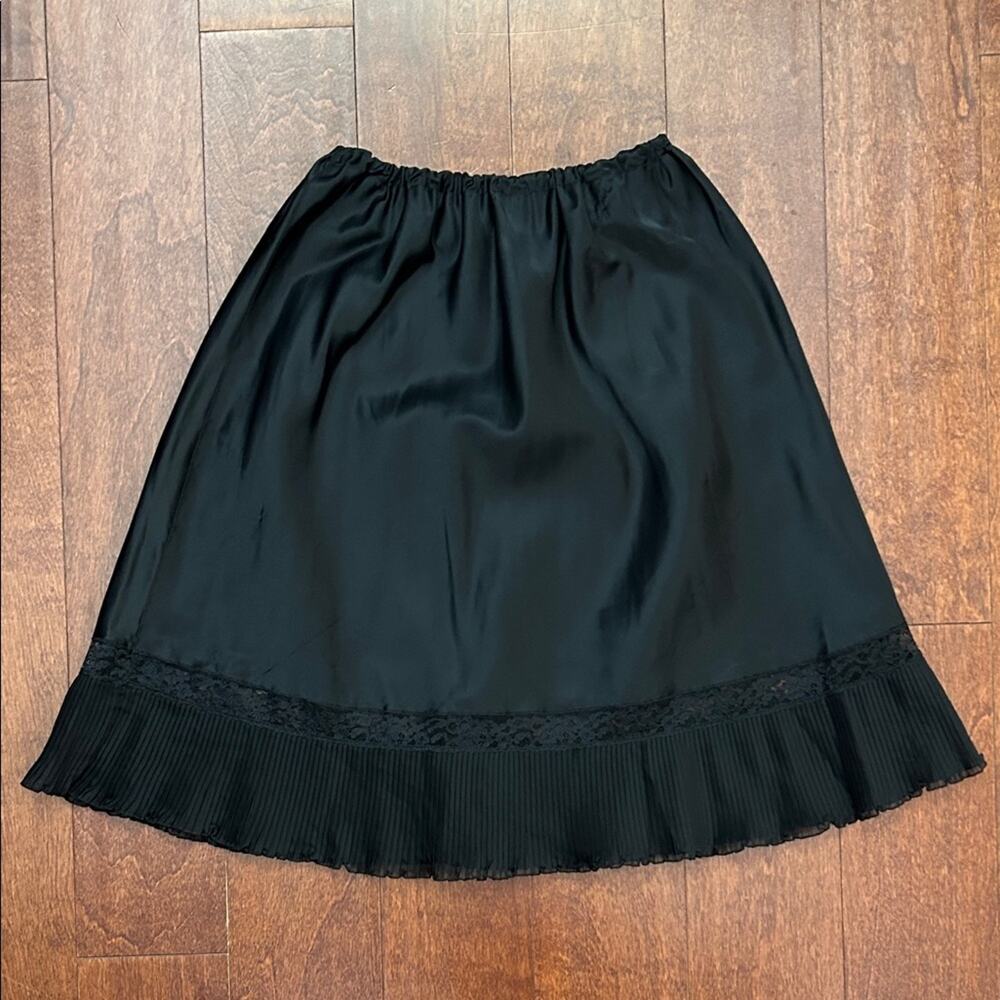 Chic Retro Black A-Line Slip, Lace and Pleating Details at the Bottom, Size Med